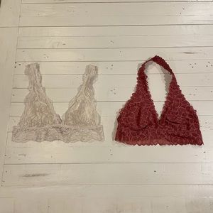 2 Victoria’s Secret Bralettes